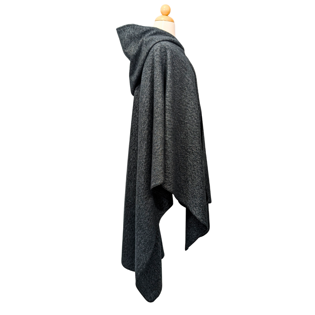 Wyld Sage Black Cloak